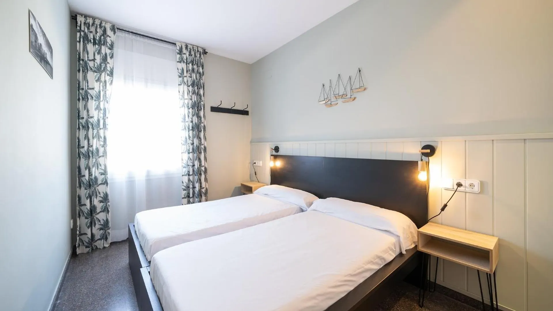 Apartment, 350 Meters From The Riells Beach L' Escala Španělsko